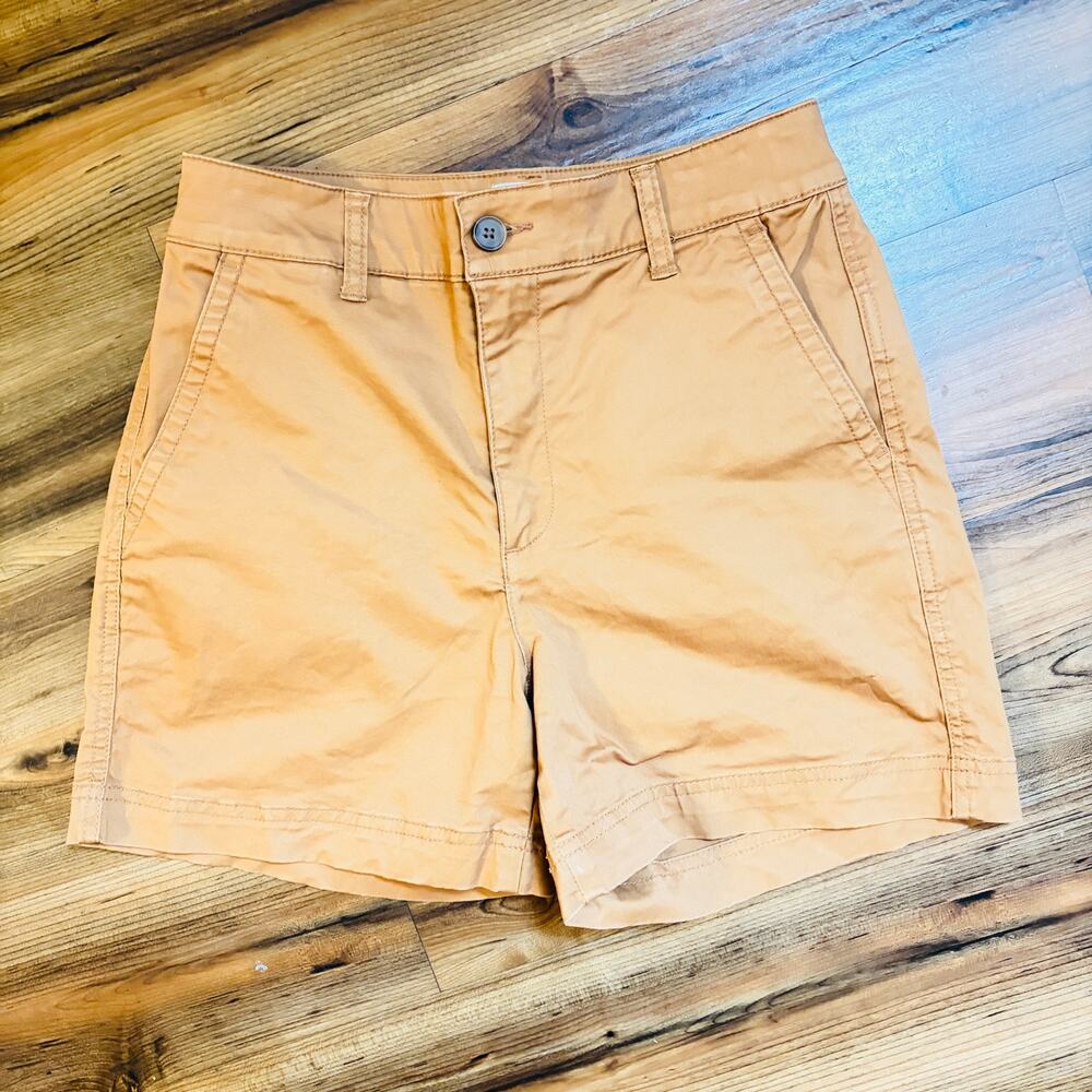 Gap Girlfriend Khaki Shorts Casual Back to School - Women's Size 2